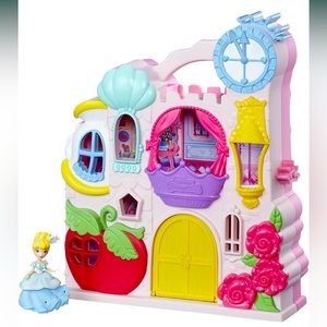 Disney Princess Little Kingdom Play 'n Carry Castle